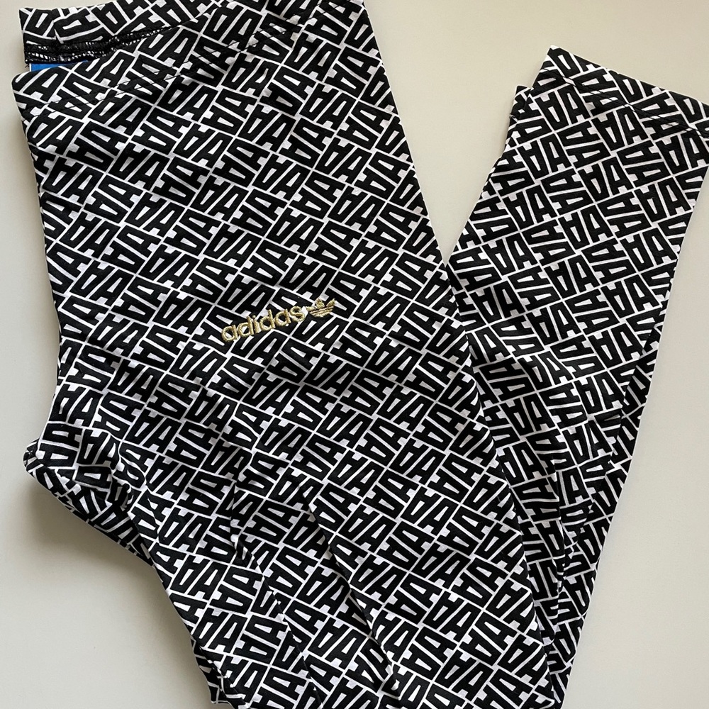 Adidas leggings XS + L